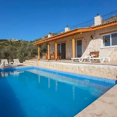 Sleeps 4 With Pool And Air Con 빌라